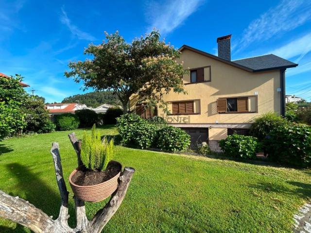 Chalet, Marin