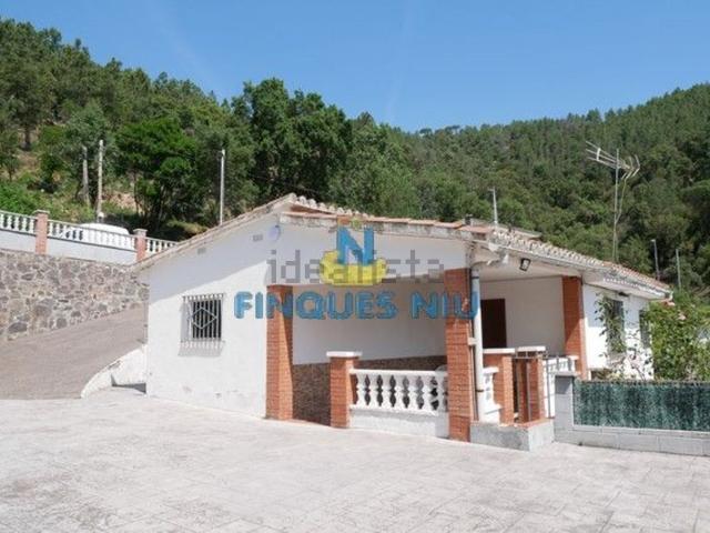 Chalet, Massanes