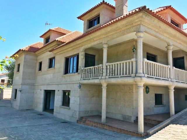 Chalet, Meaño