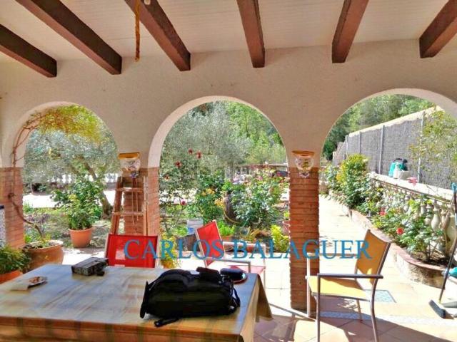 Chalet, Mediona