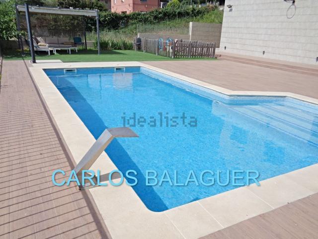 Chalet, Mediona