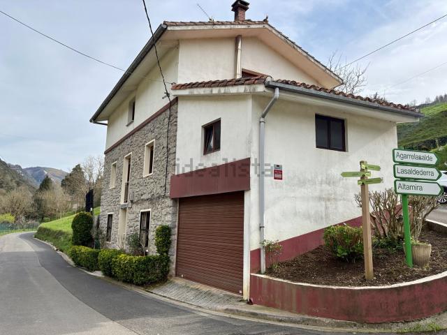Chalet, Mendaro