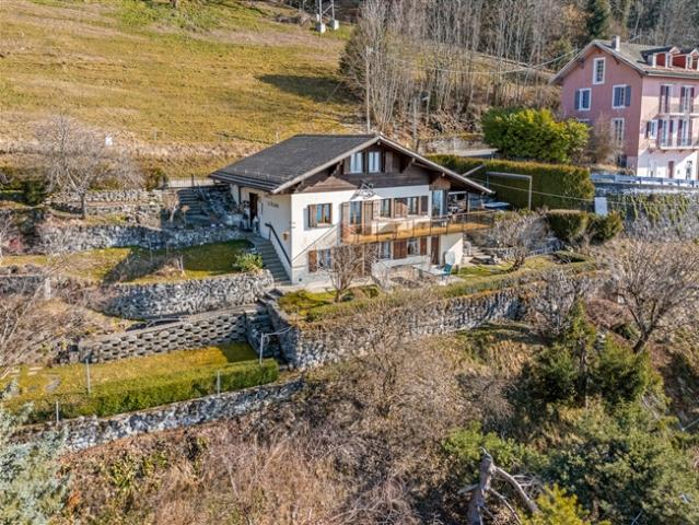 Chalet mit außergewöhnlicher Aussicht auf den Genfersee!