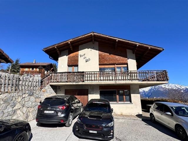 Chalet mit 2 Ferienwohnungen in Nendaz