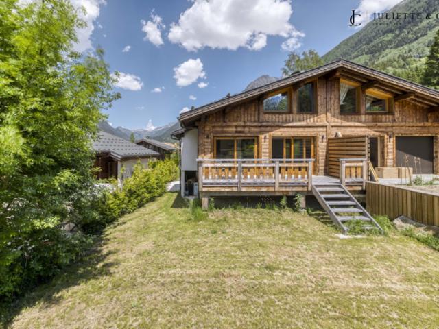 Chalet mitoyen à Vendre à Chamonix Mont Blanc