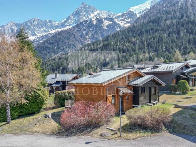 Chalet mitoyen à vendre aux Houches secteur Taconnaz