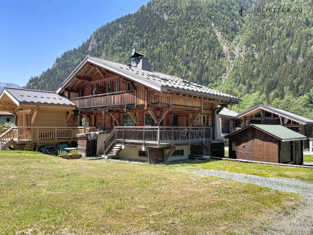 Chalet mitoyen meublé à Chamonix Mont Blanc 93m² Chamonix Mont Blanc