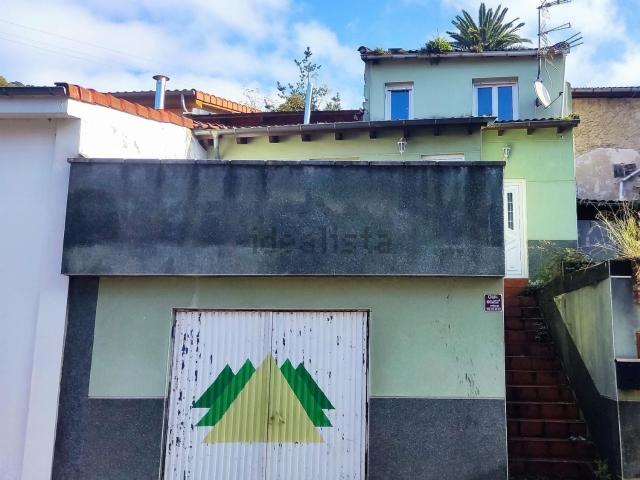 Chalet, Mieres del Camino