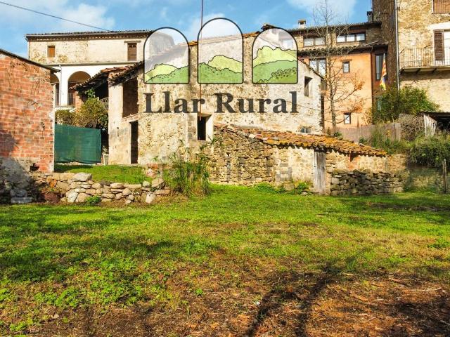 Chalet, Mieres