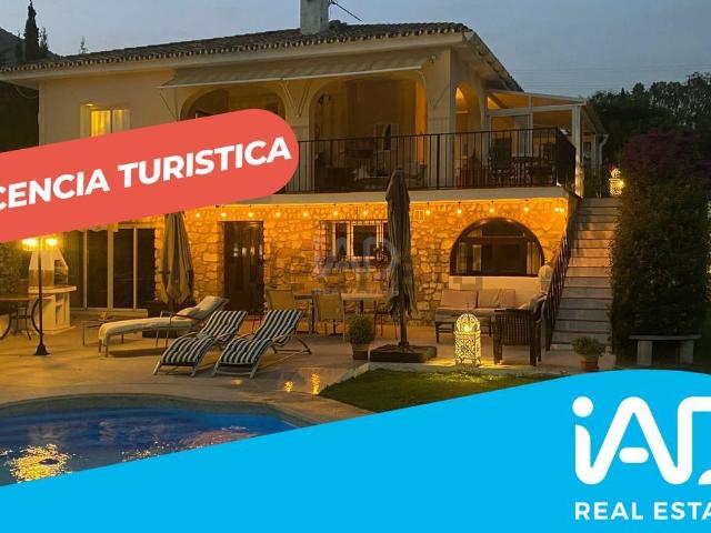 Chalet, Mijas