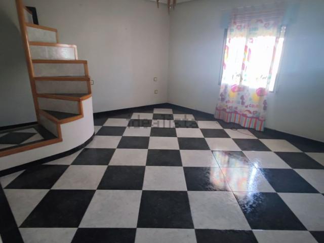 Chalet, Minaya