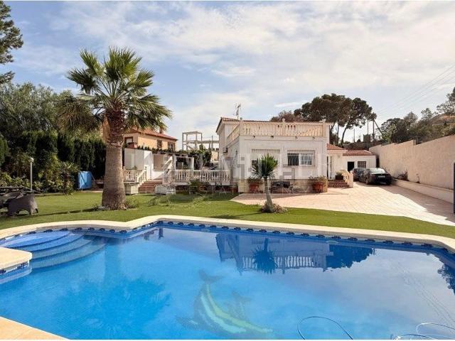 Chalet, Mutxamel