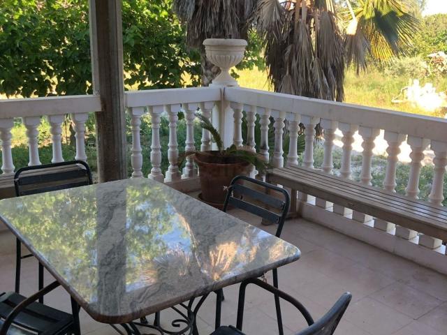 Chalet, Mutxamel