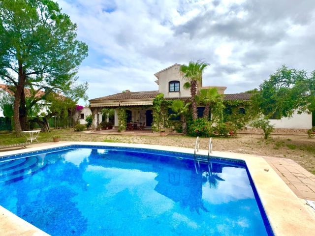 Chalet, Mutxamel