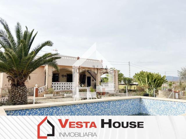 Chalet, Mutxamel