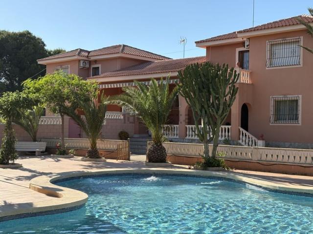 Chalet, Mutxamel