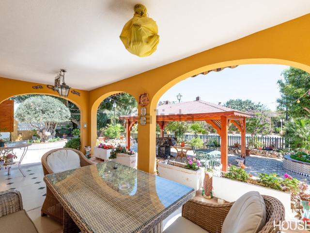 Chalet, Mutxamel