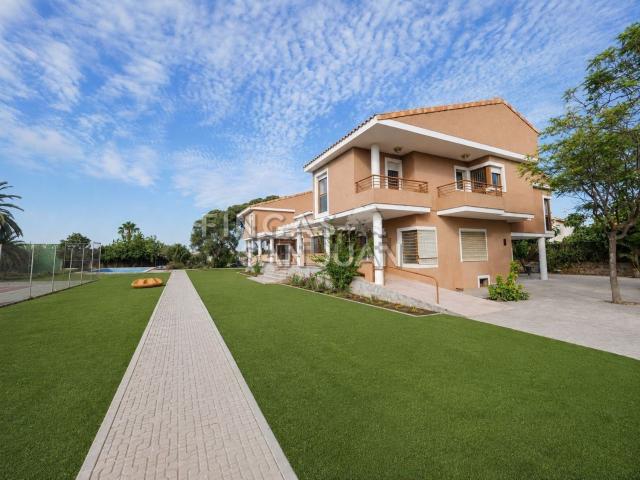 Chalet, Mutxamel