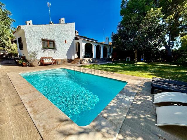 Chalet, Mutxamel