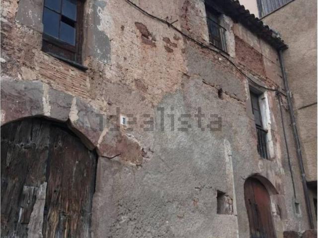 Chalet, Mura