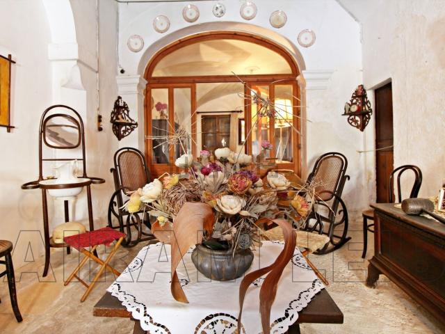 Chalet, Muro