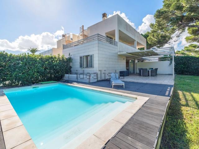 Chalet, Muro