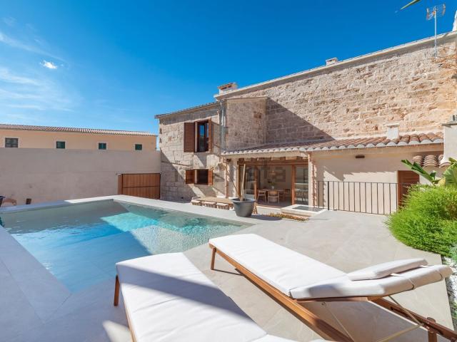 Chalet, Muro