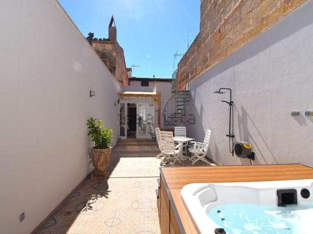Chalet, Muro