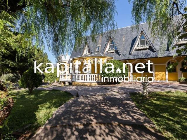 Chalet, Muro del Alcoy