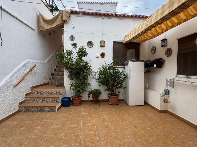 Chalet, Murtas