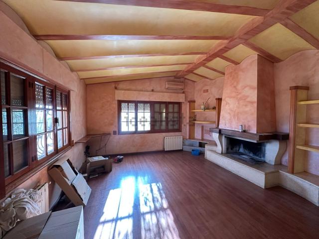 Chalet, Novelda