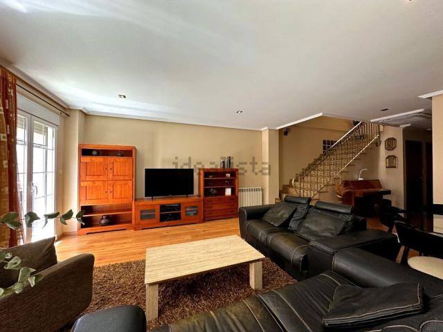 Chalet, Novelda