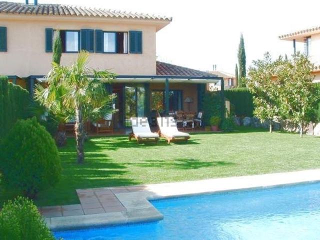 Chalet, Navata