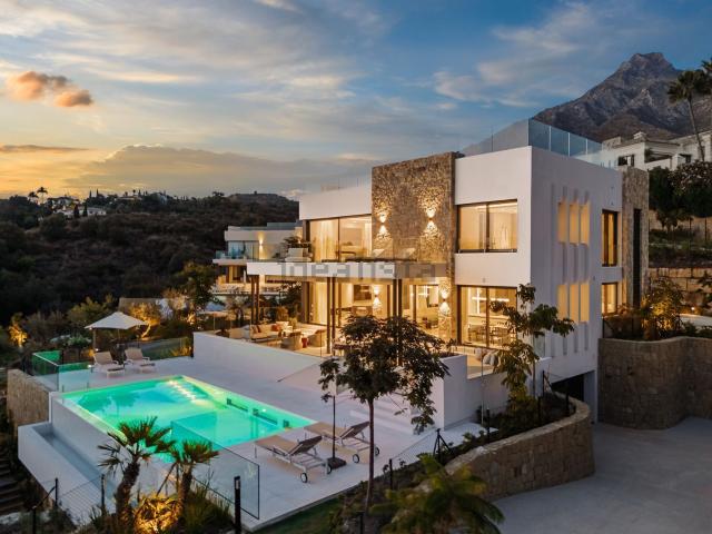 Chalet, Nagüeles, Marbella