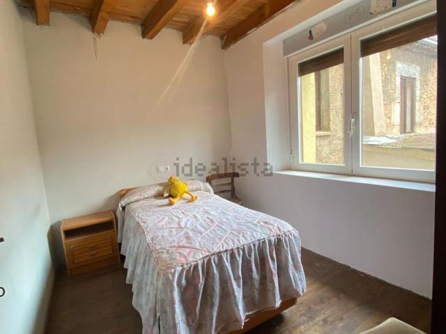 Chalet, Neila