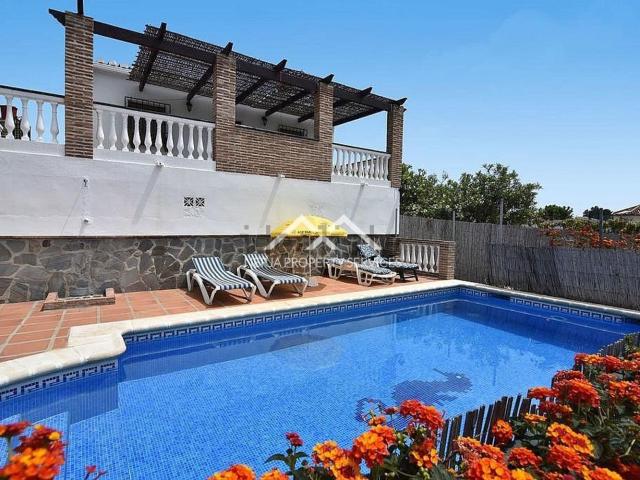 Chalet, Nerja