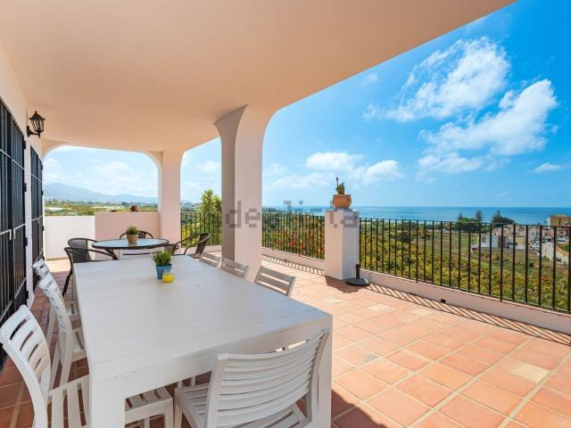 Chalet, Nerja