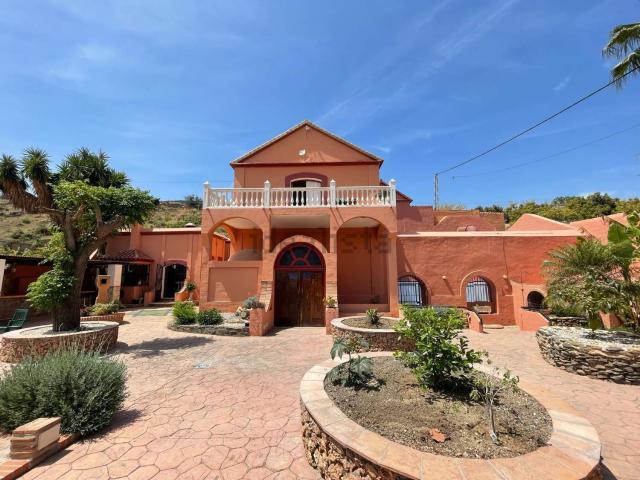 Chalet, Nerja