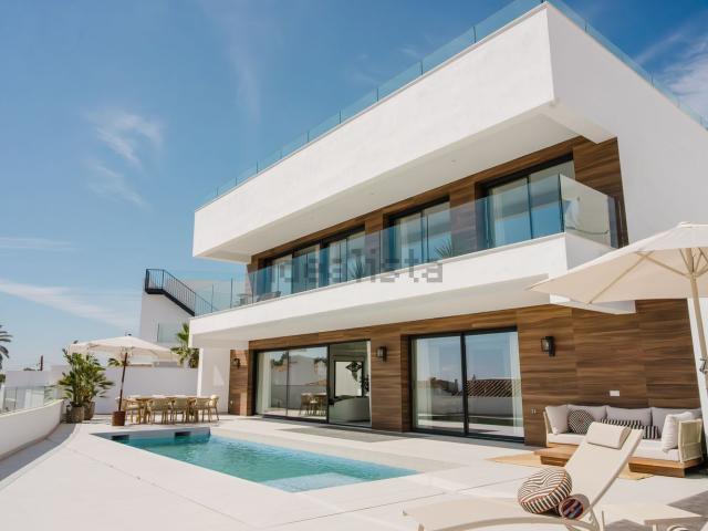 Chalet, Nerja