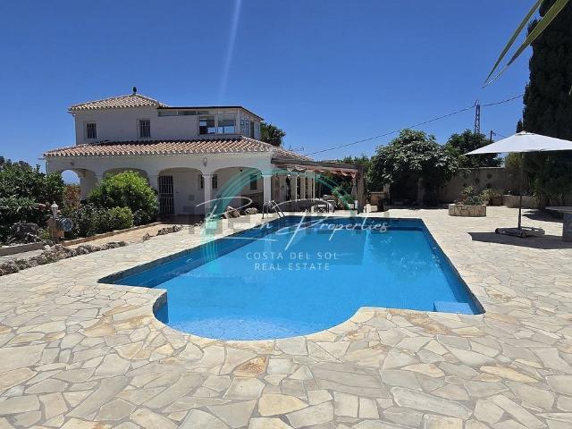 Chalet, Nerja
