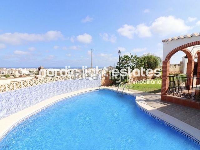Chalet, Nerja