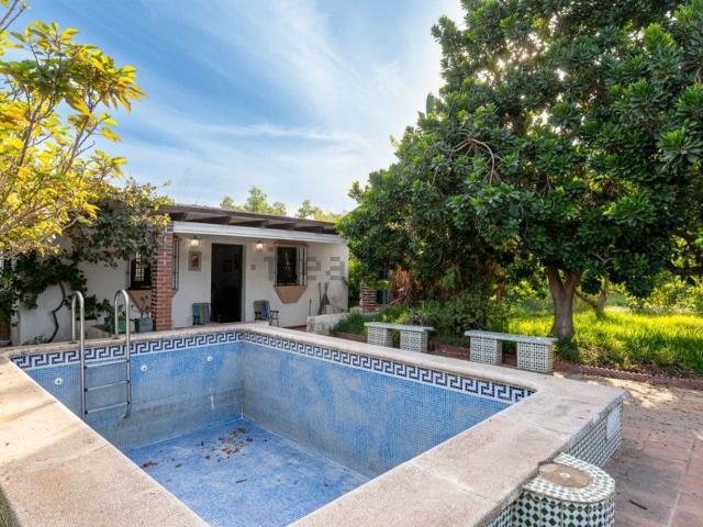 Chalet, Nerja