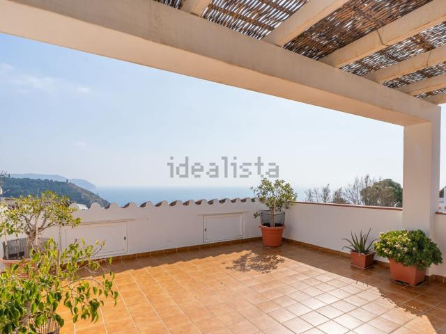 Chalet, Nerja