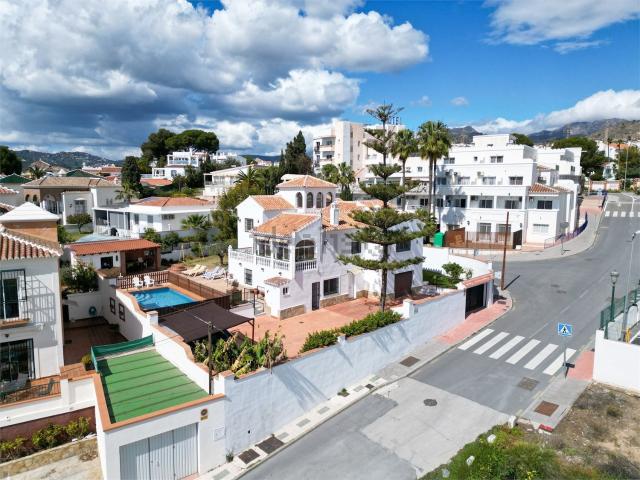 Chalet, Nerja