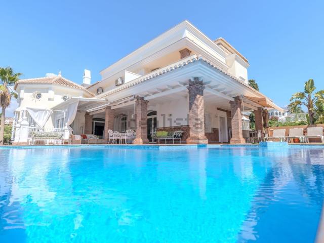 Chalet, Nerja