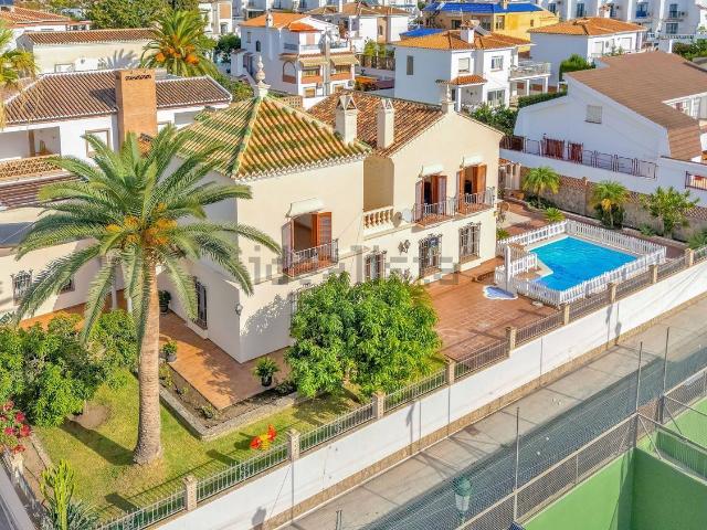 Chalet, Nerja