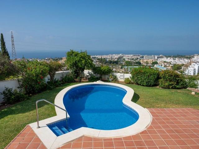 Chalet, Nerja