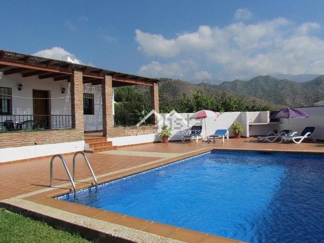 Chalet, Nerja