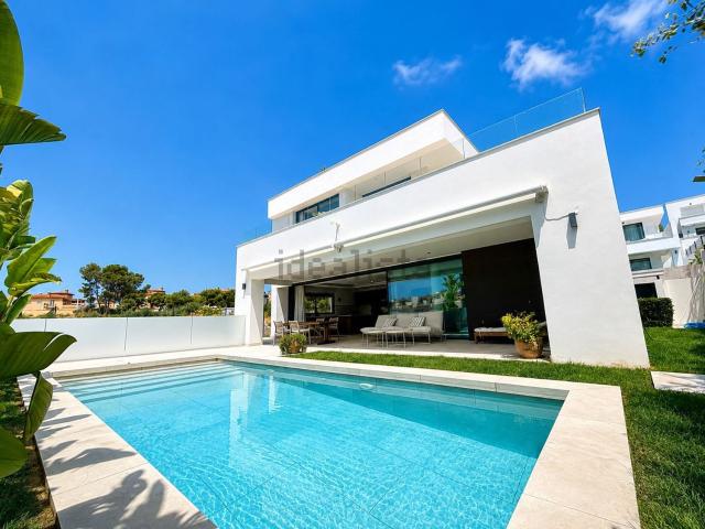 Chalet, Nerja