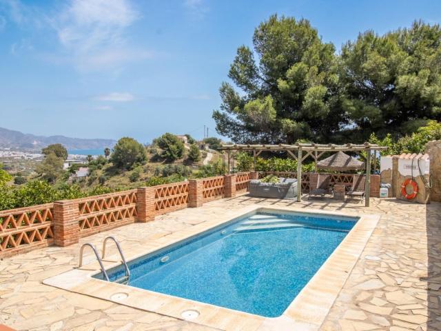Chalet, Nerja